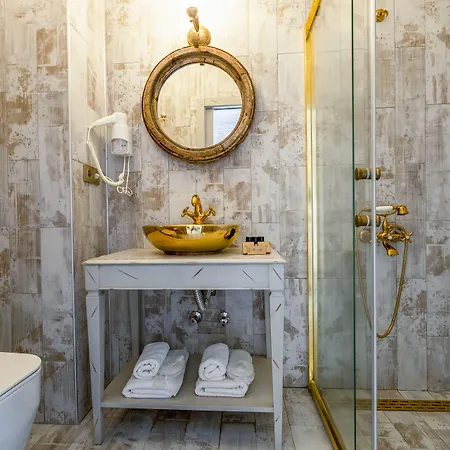 De Gold (adults Only) Bed & Breakfast 2*