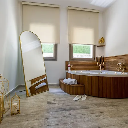 De Gold (adults Only) Bed & Breakfast 2*