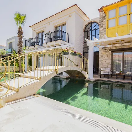 De Gold (adults Only) Frühstückspension Alaçatı